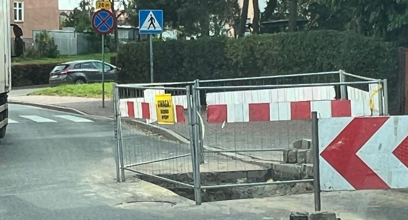 Dziura na rondzie