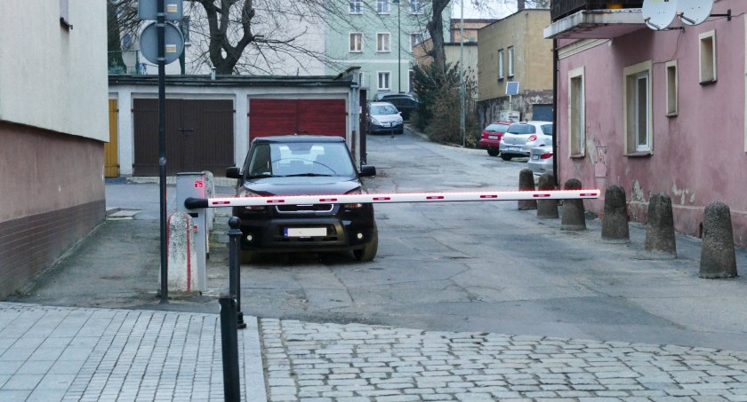 Burmistrz Marek Długozima wydał zgodę z pominięciem prawa. Ile to będzie kosztować gminę?