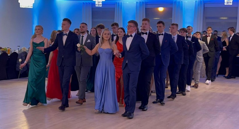 Studniówka Liceum Ogólnokształcące w Trzebnicy 2023