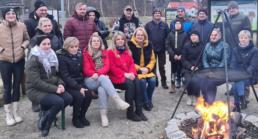 Zdjęcie: Zawonia FB. Wybory w Grochowej