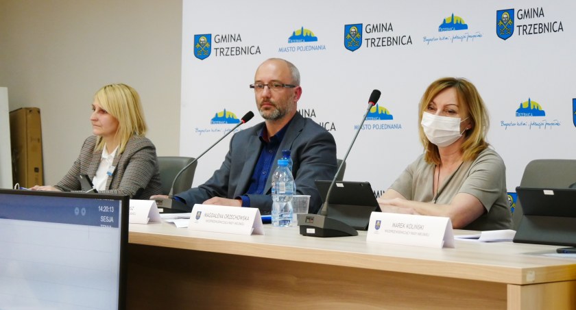 Mateusz Stanisz, dalej ukrywa opinię prawną
