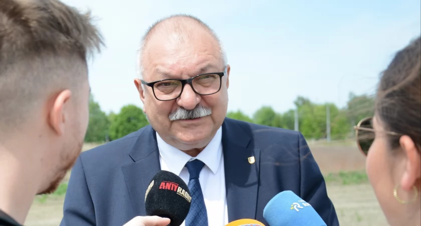 W budowanym przez nas nowoczesnym szpitalu onkologicznym pomoc na najwyższym poziomie z zakresu onkologii, pulmonologii i hematologii otrzymają tysiące Dolnoślązaków rocznie – Cezary Przybylski, Marszałek Województwa Dolnośląskiego