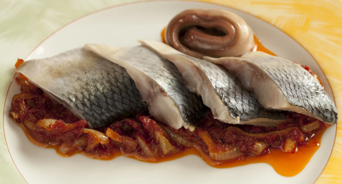 WARTO WIEDZIEĆ, śledzie kaszubsku mogą haute cuisine Danie tanie wykwintne - zdjęcie, fotografia