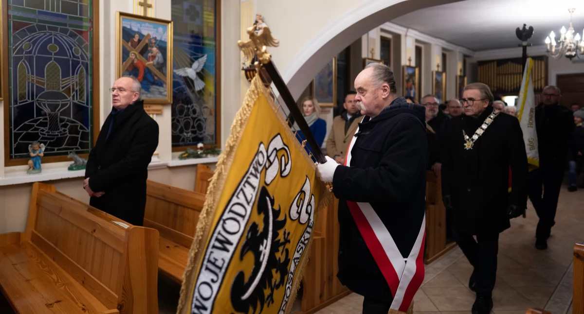 Na uroczystości w Skokowej było wielu oficjeli PiS