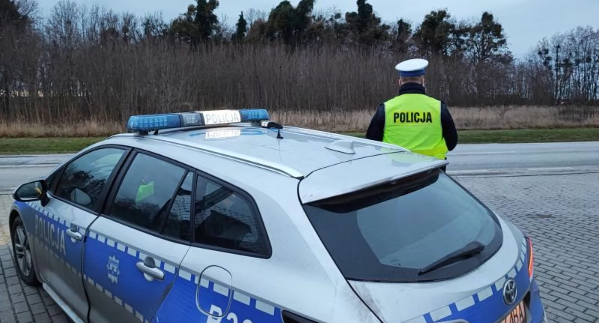 POZOSTAŁE ZDARZENIA, Pijany kierowca uciekł przed policją - zdjęcie, fotografia
