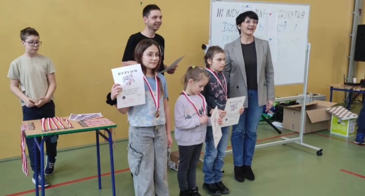 POZOSTAŁE DYSCYPLINY, Mistrzowie powiatu szachach była całkowita dominacja - zdjęcie, fotografia