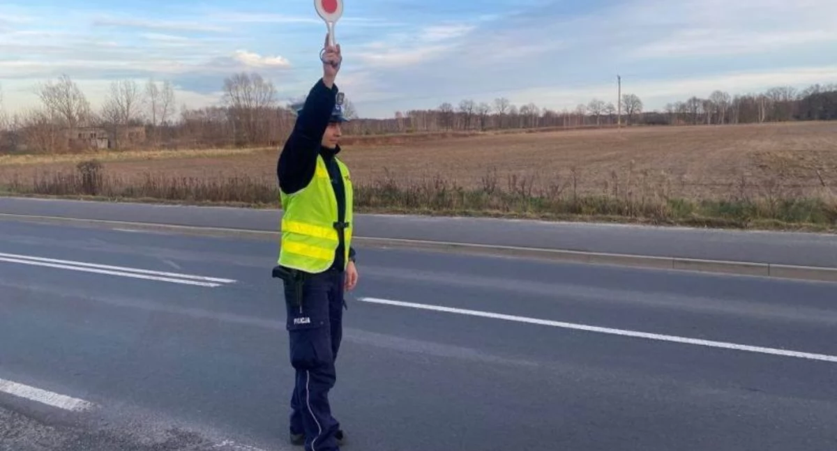 POZOSTAŁE ZDARZENIA, Pięciu pijanych zatrzymanych jednego - zdjęcie, fotografia