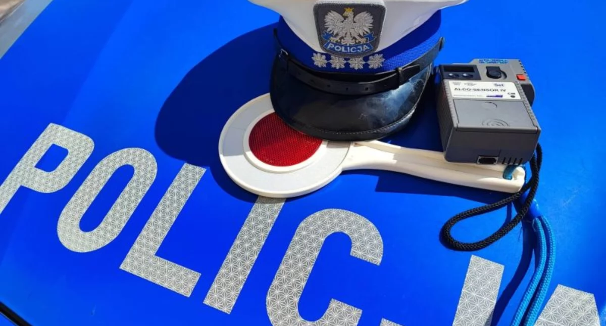 POZOSTAŁE ZDARZENIA, Jechał kasku Stanie przed sądem - zdjęcie, fotografia