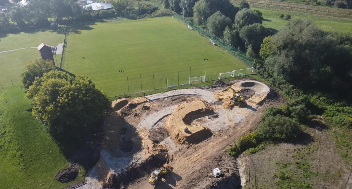 Budowa pumptracka w Krzyżanowicach
