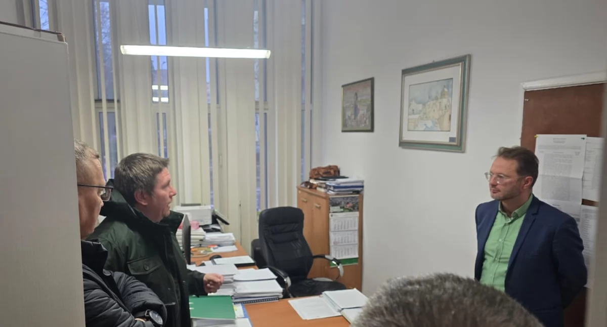 [FILM] Radni na kontroli. Co chcą ukryć urzędnicy?