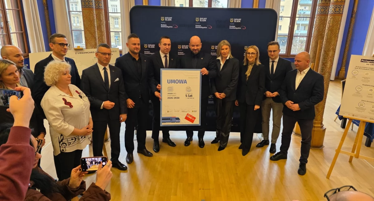 REGION, miejski bilet pociągu Współpraca Samorządu Dolnego Śląska Wrocławia przewoźnikami kolejne pięć - zdjęcie, fotografia