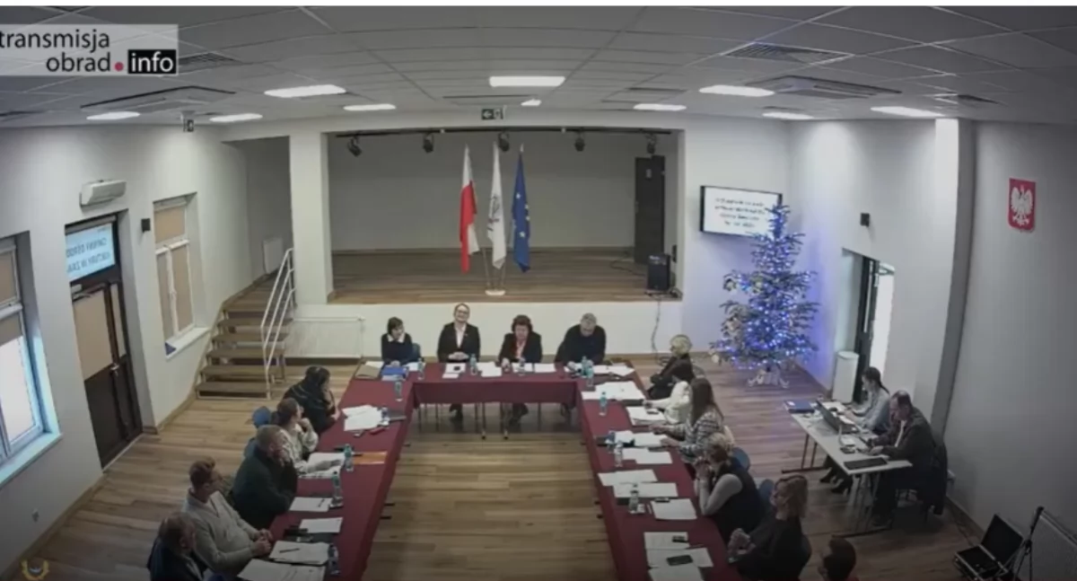 Screen transmisji sesji Rady Gminy 