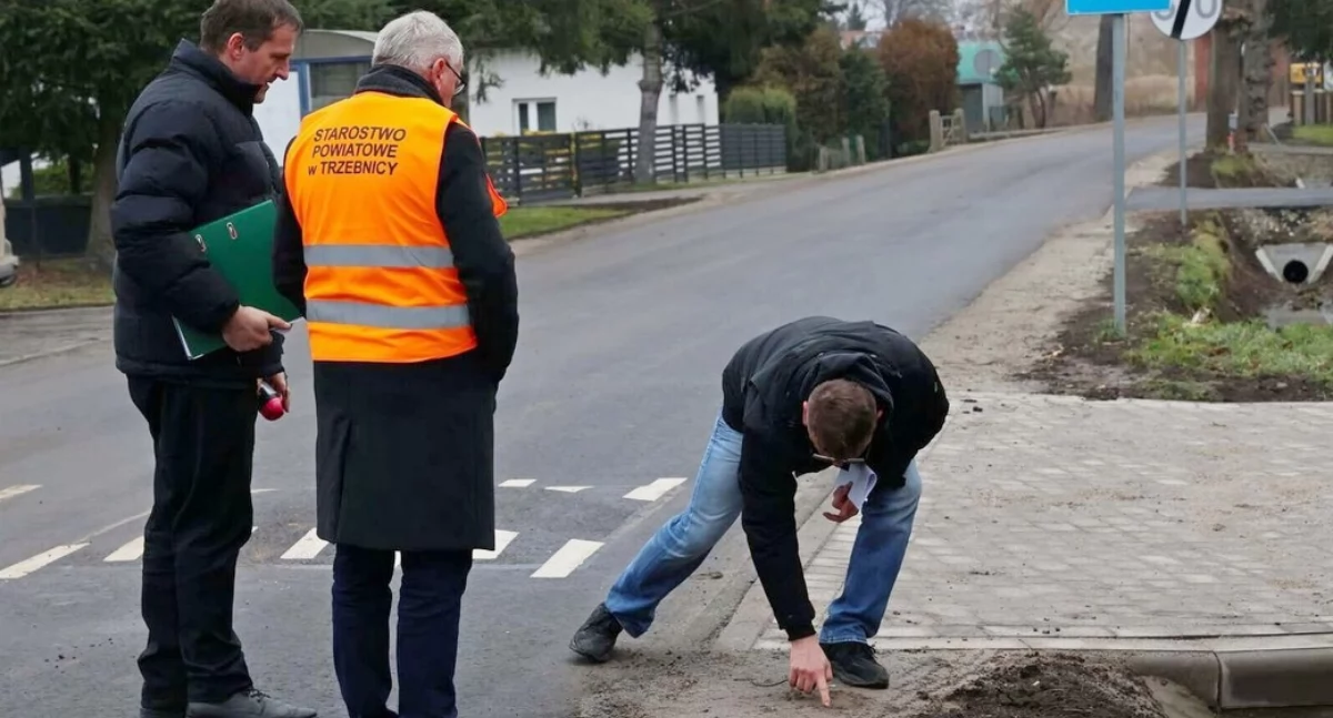INWESTYCJE, Inwestycje drogowe powiecie gdzie - zdjęcie, fotografia