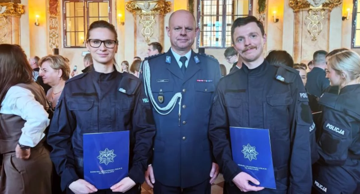 POZOSTAŁE ZDARZENIA, Ślubowanie nowych policjantów - zdjęcie, fotografia
