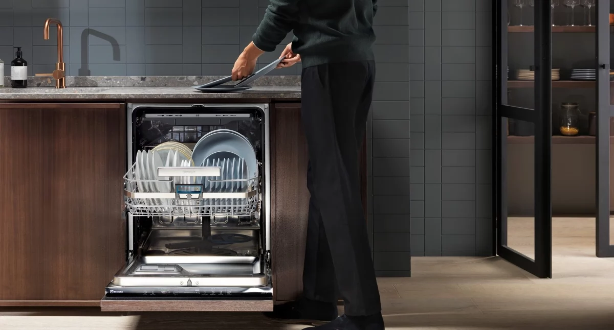 WARTO WIEDZIEĆ, Szybkie oszczędne zmywanie wszystkie naczynia czyste minut nawet pełnej zmywarce - zdjęcie, fotografia