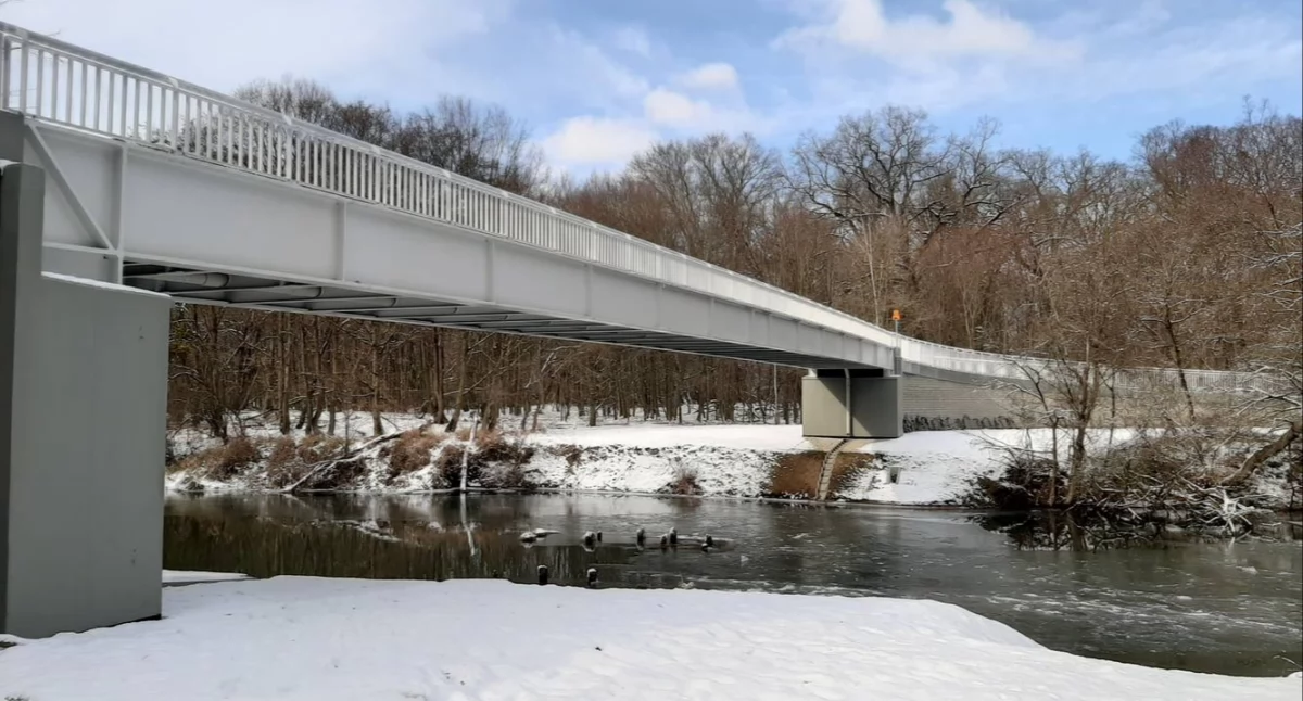 INWESTYCJE, kładka Widawą czeka łącznik strony gminy - zdjęcie, fotografia
