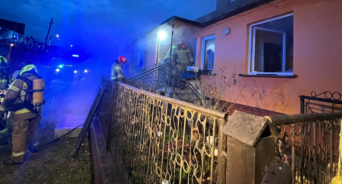 POŻARY, mógł wyjść płonącego - zdjęcie, fotografia