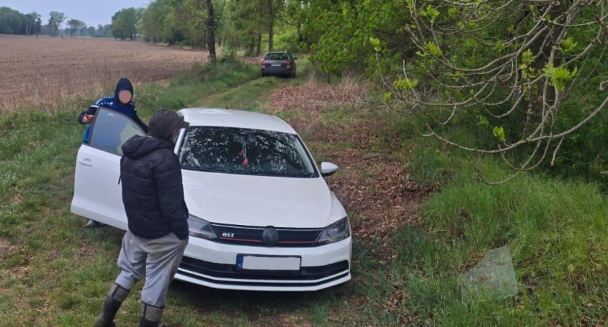 KRADZIEŻE, Łowili zakazu Jeden pijany drugi poszukiwany - zdjęcie, fotografia