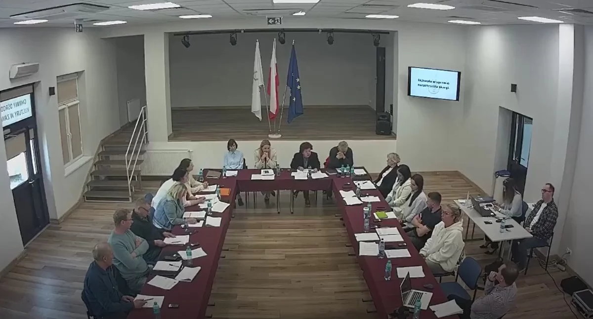 Sesja Rady Gminy Zawonia, na której padły ostre słowa pod adresem sołtysa