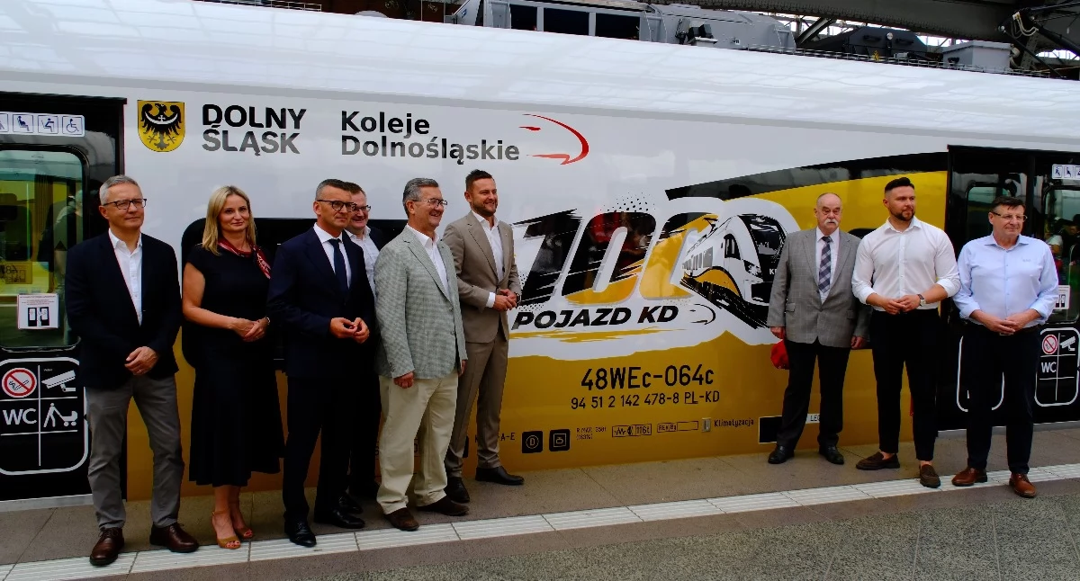 REGION, pociągów Kolei Dolnośląskich Kamień milowy dolnośląskiego przewoźnika - zdjęcie, fotografia