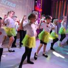 Pokaz uzdolnionych dzieci ze szkół