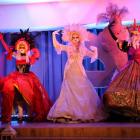 3. Pokaz tańca w strojach inspirowanych karnawałem w Wenecji