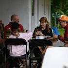  Magdalena Musiał z biblioteki w Zawoni i Jarosław Szczyżowski ((fot. Katarzyna...