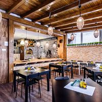 Pizzeria Damianos