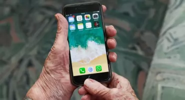 Telefon Zaufania dla osób starszych - w trudnych chwilach wystarczy zadzwonić