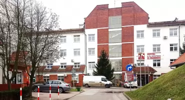 Sebastian D., były pracownik szpitala, usłyszał zarzuty stalkingu i wymuszenia seksualnego