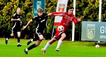 Czerwona kartka i gol w 95. minucie. Spotkanie dwóch Piastów