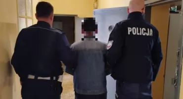Kierowca z zakazem wpadł po pijanemu