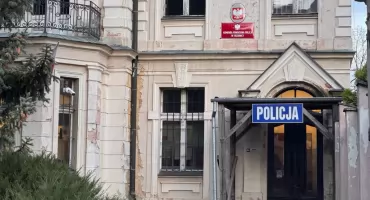 Policja za zamkniętymi drzwiami. Ujawniamy kulisy kontrowersyjnych wydarzeń