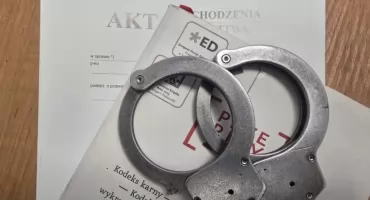 Zatrzymany na ulicy. Trafił do więzienia