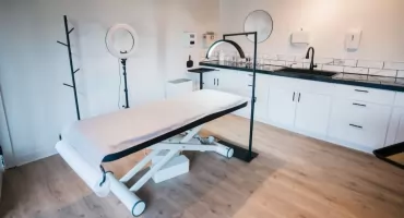 Nowoczesne wyposażenie gabinetów kosmetycznych - czego potrzebujesz?