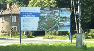 Długozima nie odpuszcza. Drugi przetarg na Czereśniową - boisko i plac zabaw do rozbiórki. Radny: Wstyd!