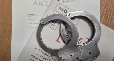 Włamali się do piwnicy i ukradli elektronarzędzia