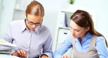 7 korzyści z powierzenia usług księgowych i kadrowo-płacowych profesjonalistom